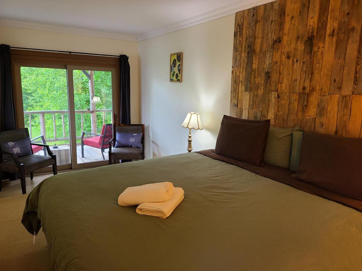 Le Lodge Du Lac Saint-Faustin Екстериор снимка