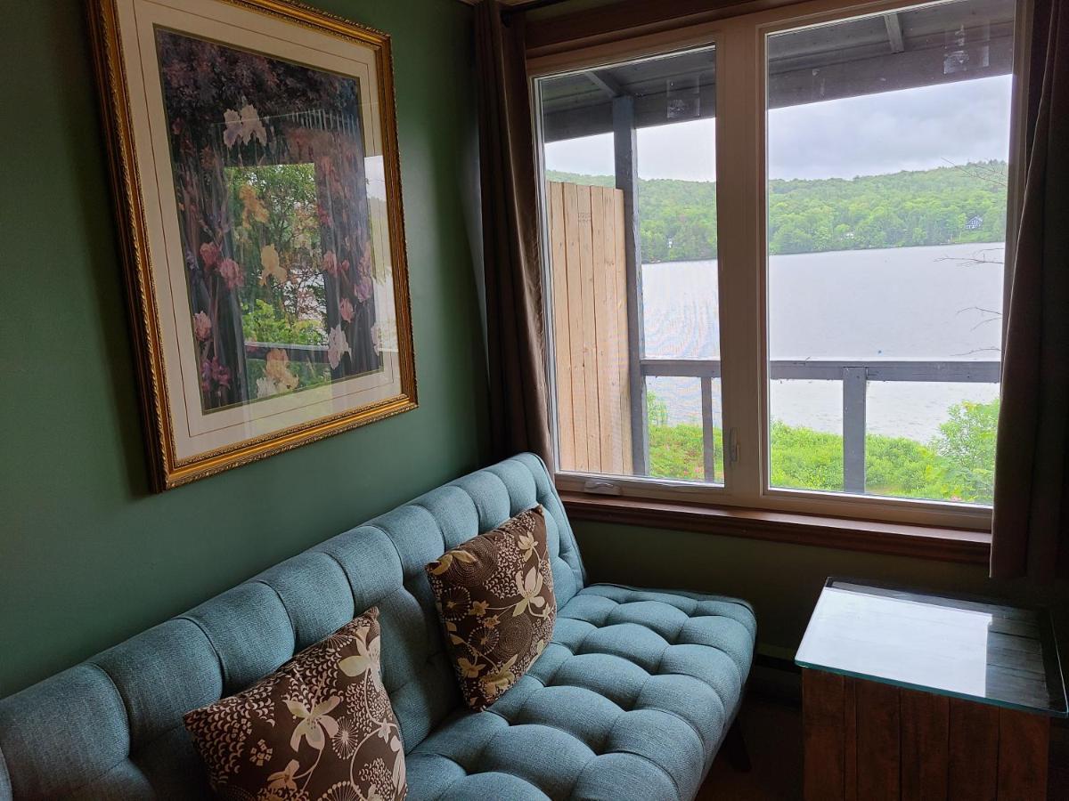Le Lodge Du Lac Saint-Faustin Екстериор снимка